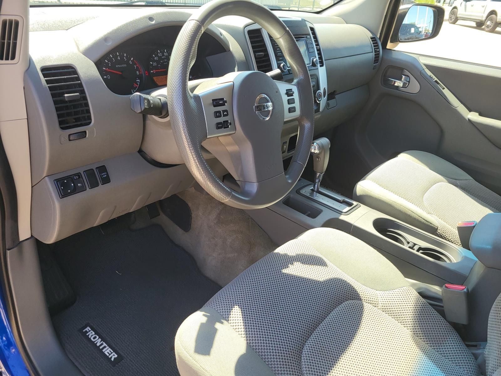 2015 Nissan Frontier SV