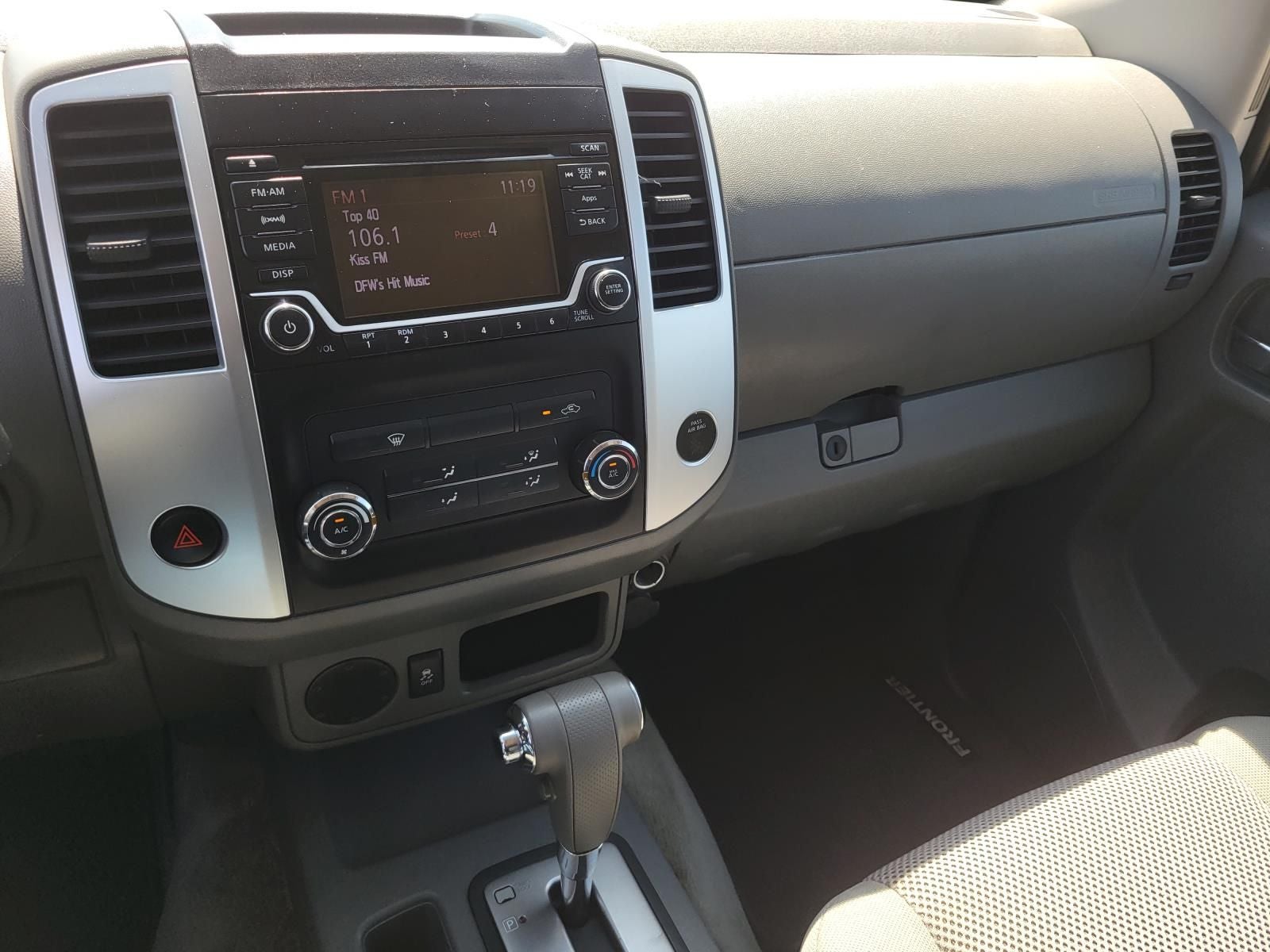 2015 Nissan Frontier SV