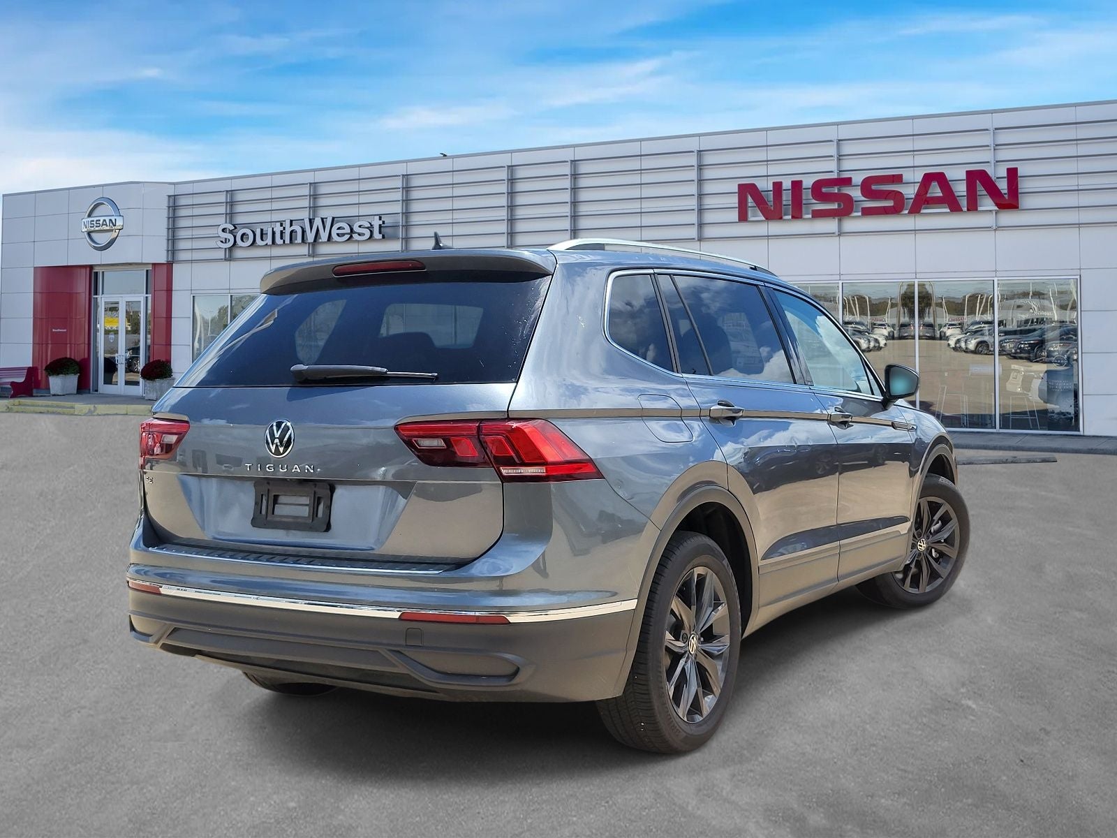 2024 Volkswagen Tiguan 2.0T SE