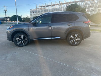 2022 Nissan Rogue SL