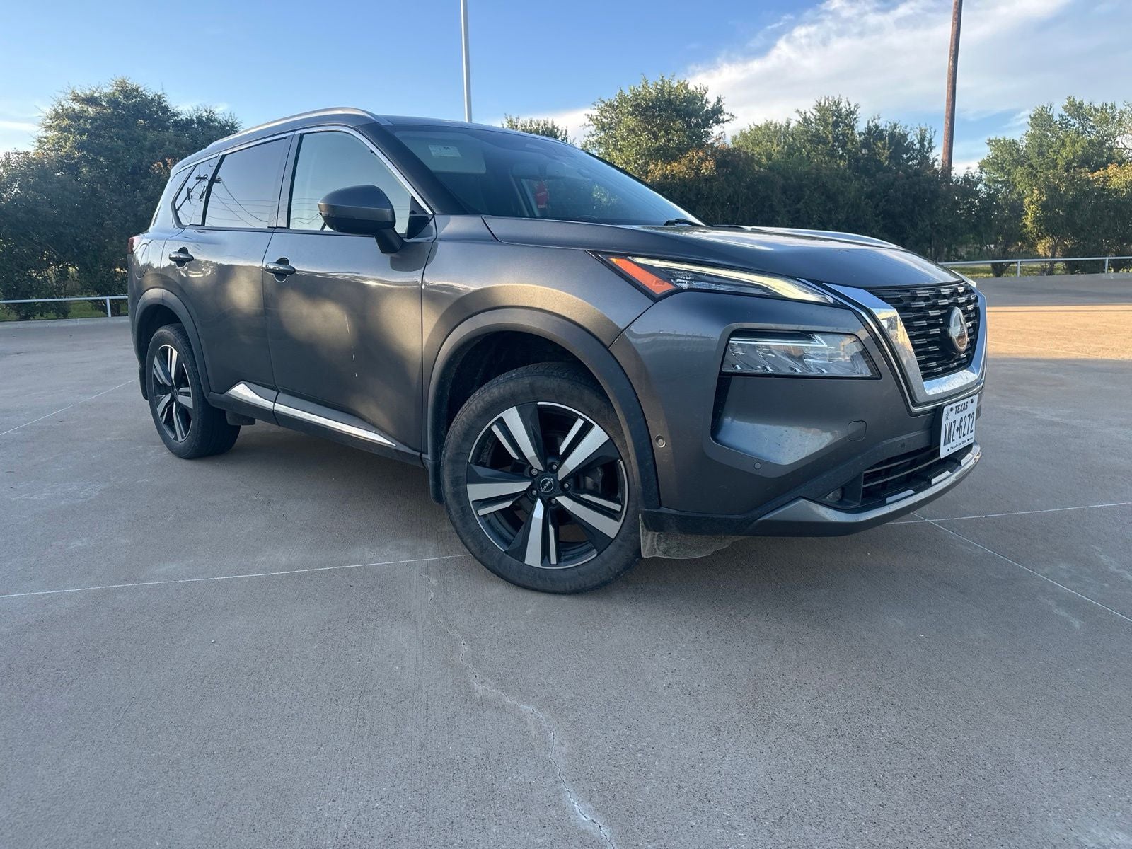 2022 Nissan Rogue SL