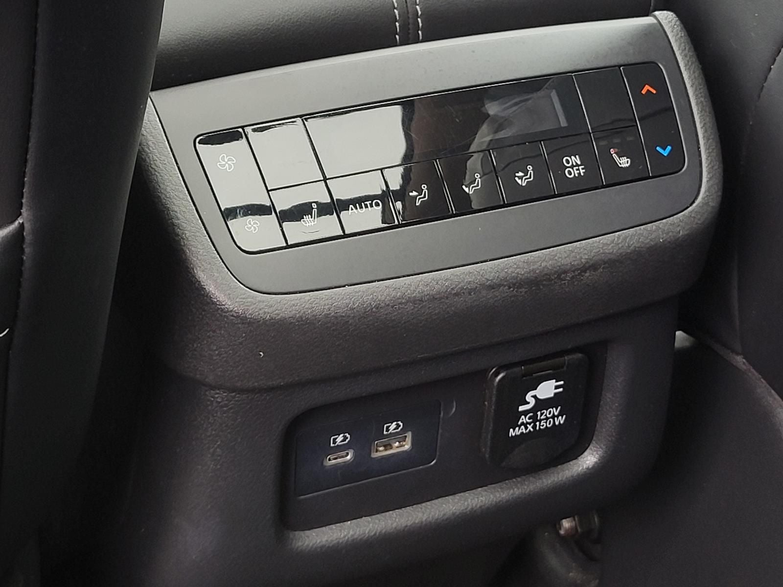 2022 Nissan Pathfinder Platinum