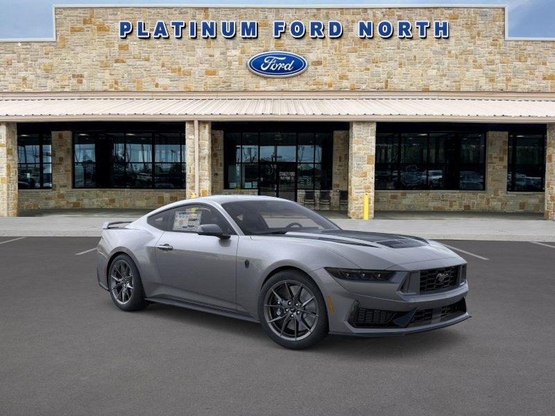 2026 Ford Mustang Dark Horse