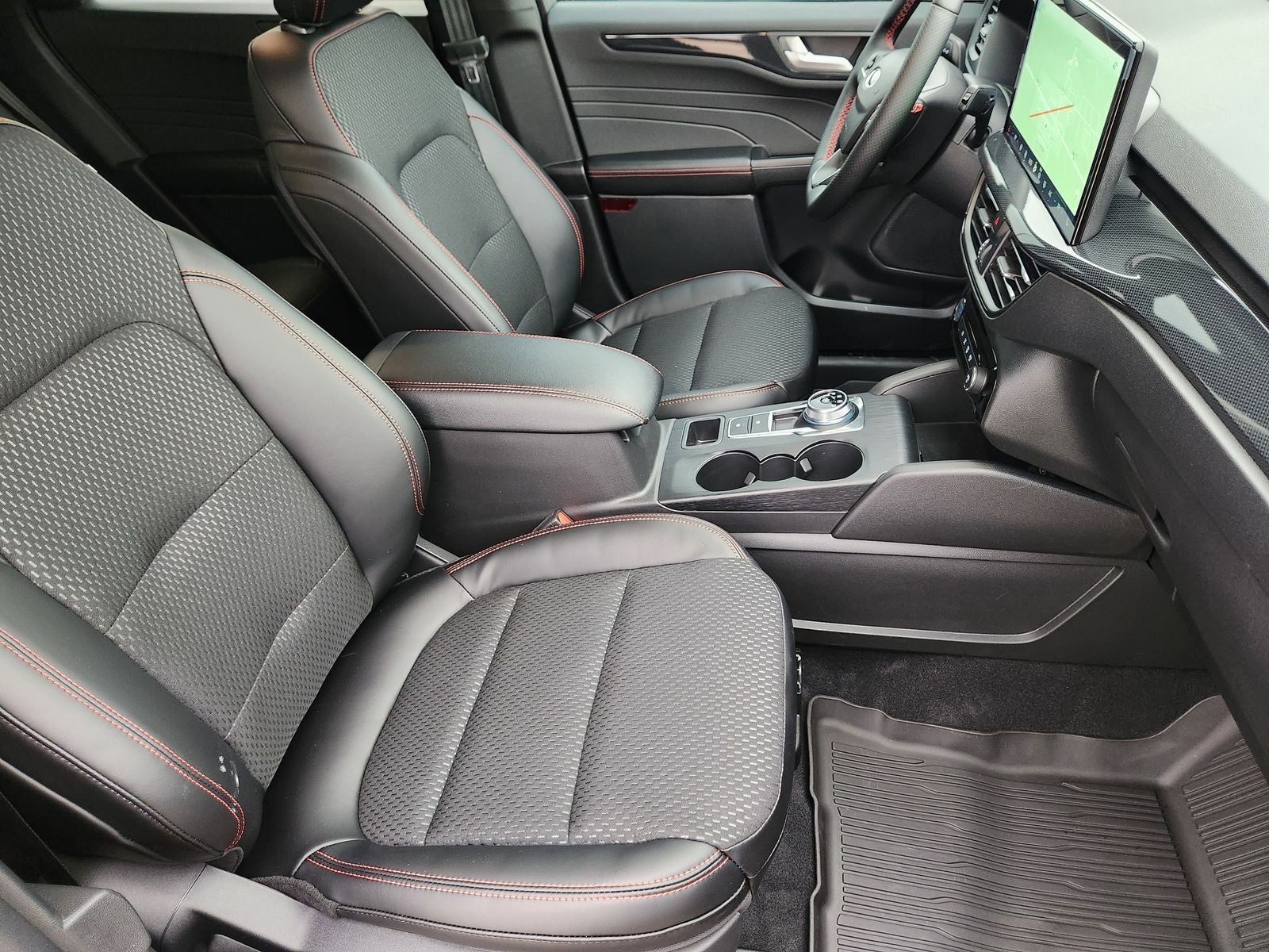 2026 Ford Escape Hybrid ST-Line Select