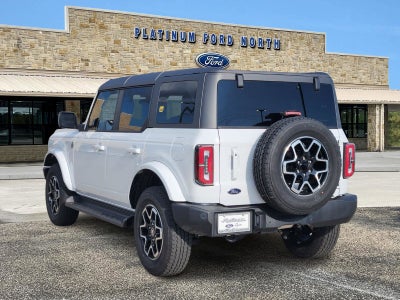 2025 Ford Bronco Outer Banks