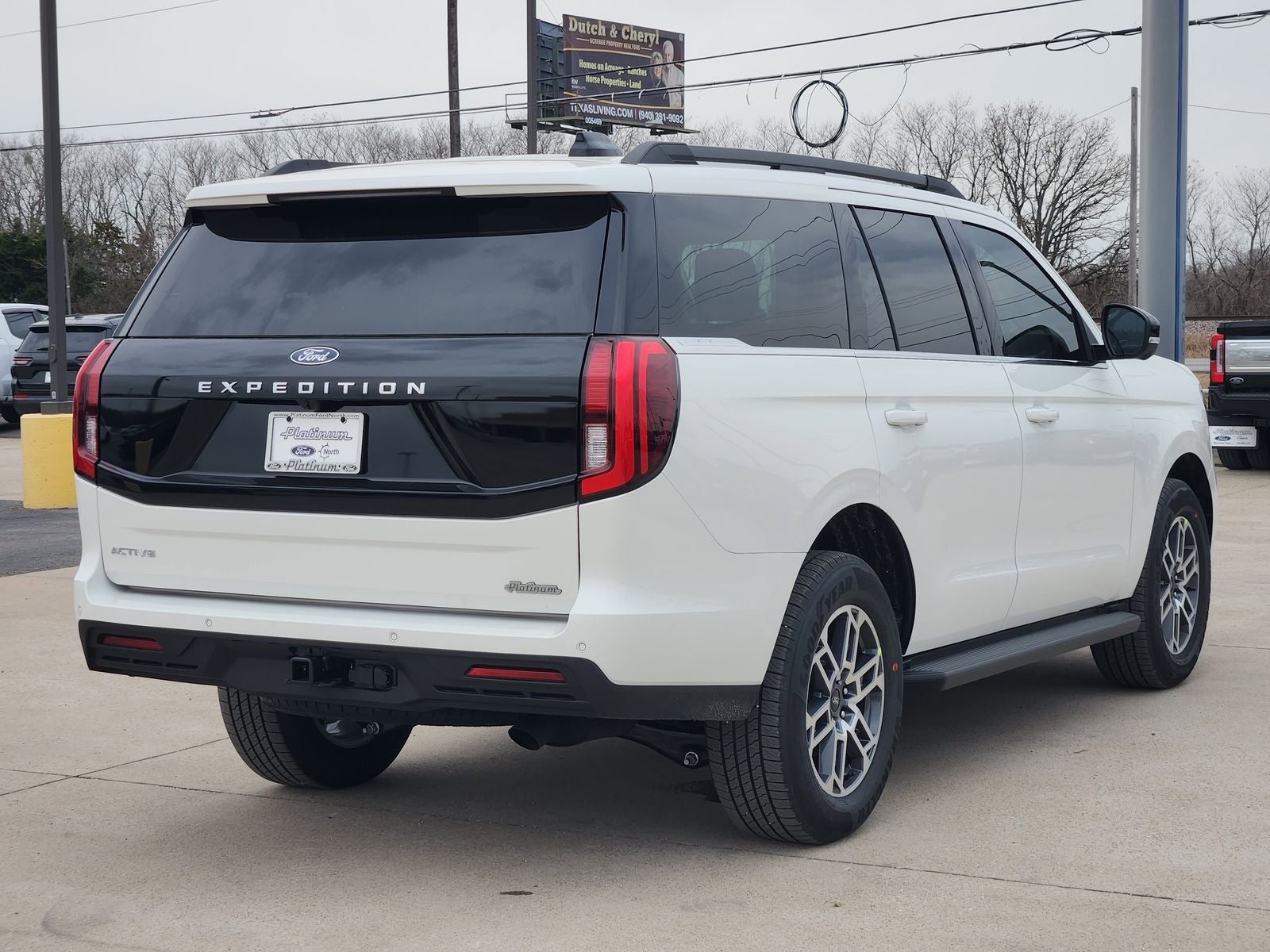 2026 Ford Expedition Active