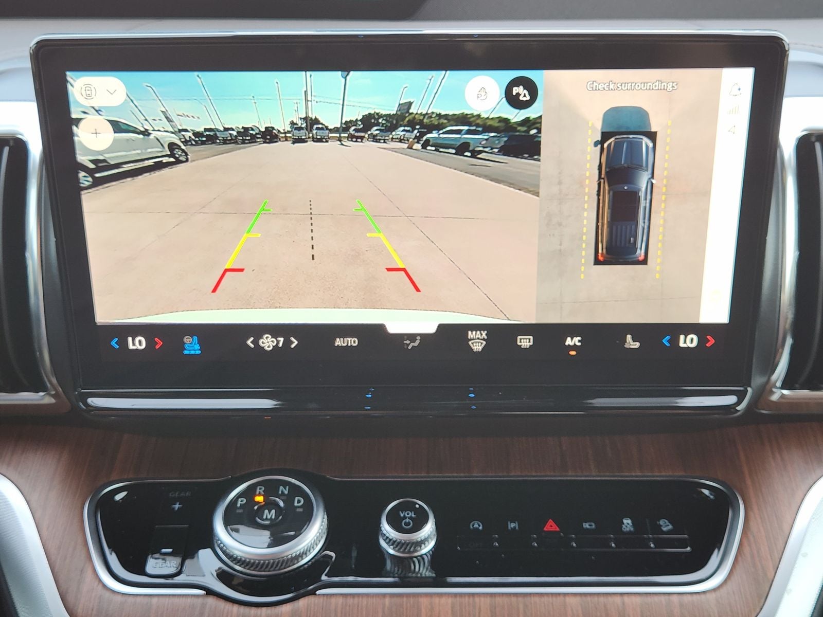 2027 Ford Expedition King Ranch