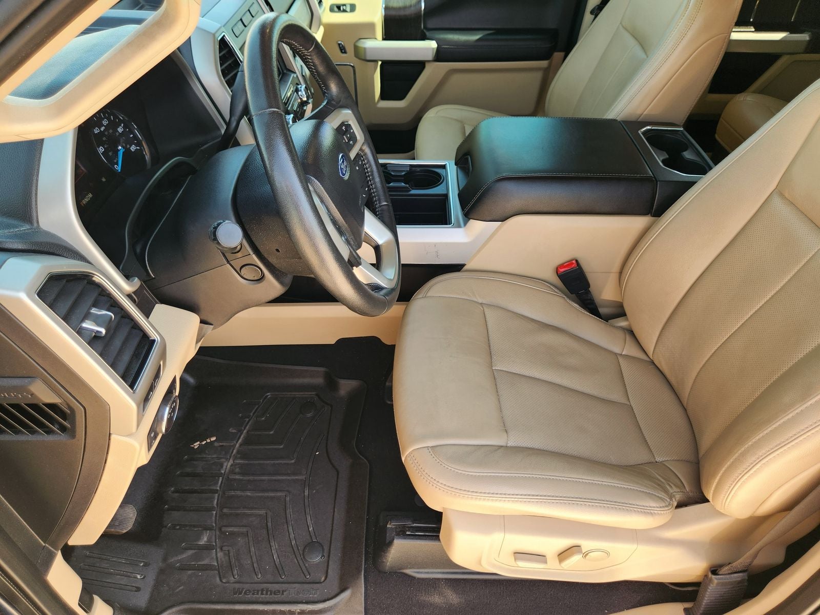 2020 Ford F-250SD Lariat