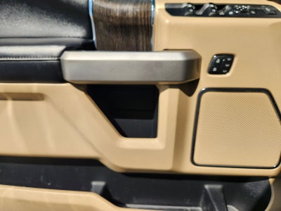 2020 Ford F-250SD Lariat