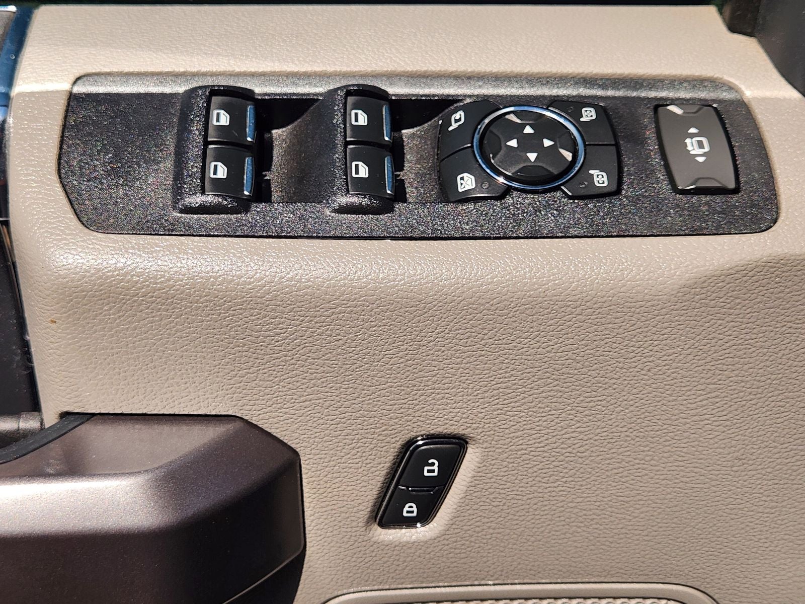 2022 Ford F-350SD XLT