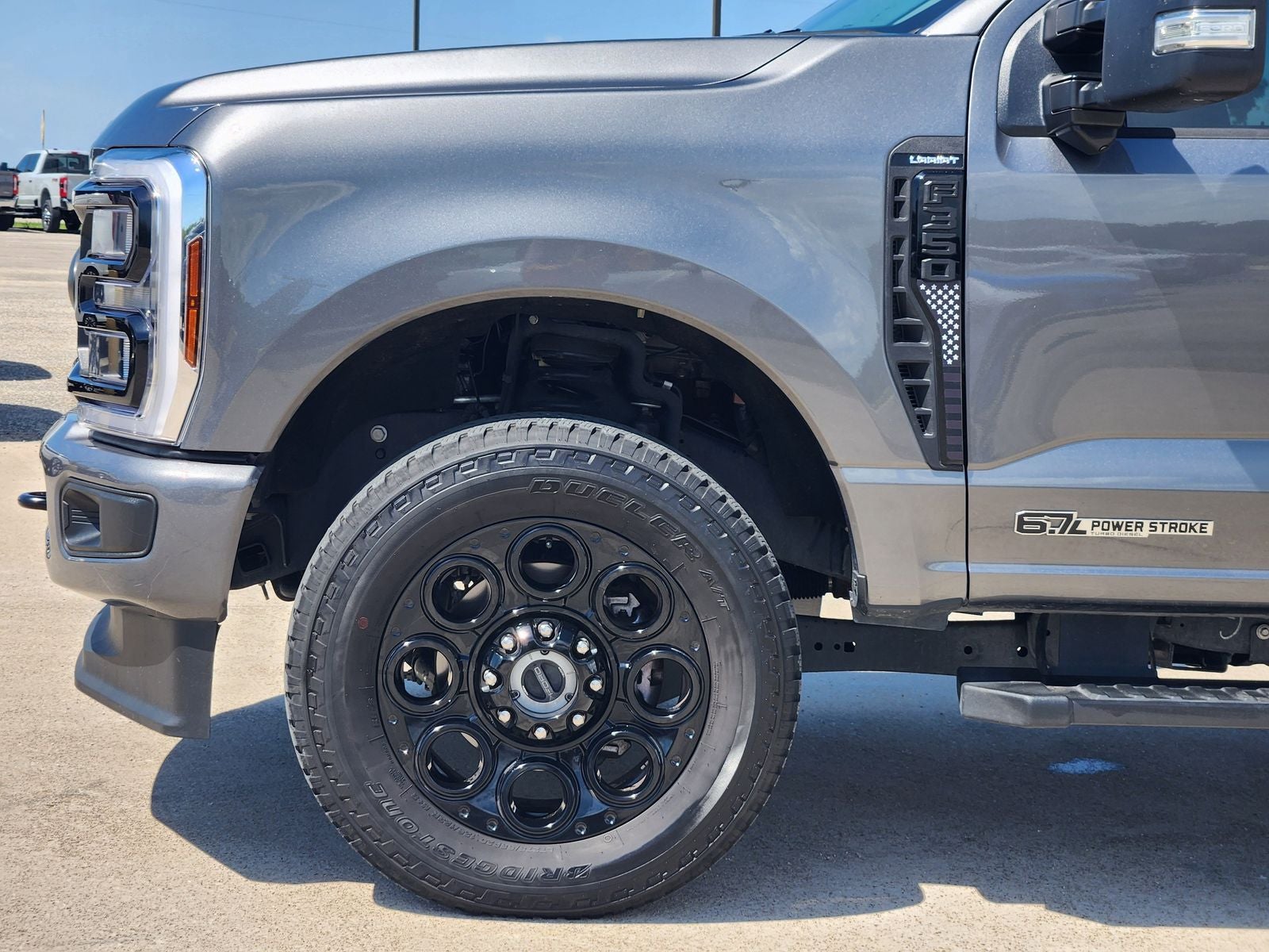 2025 Ford F-350SD Lariat