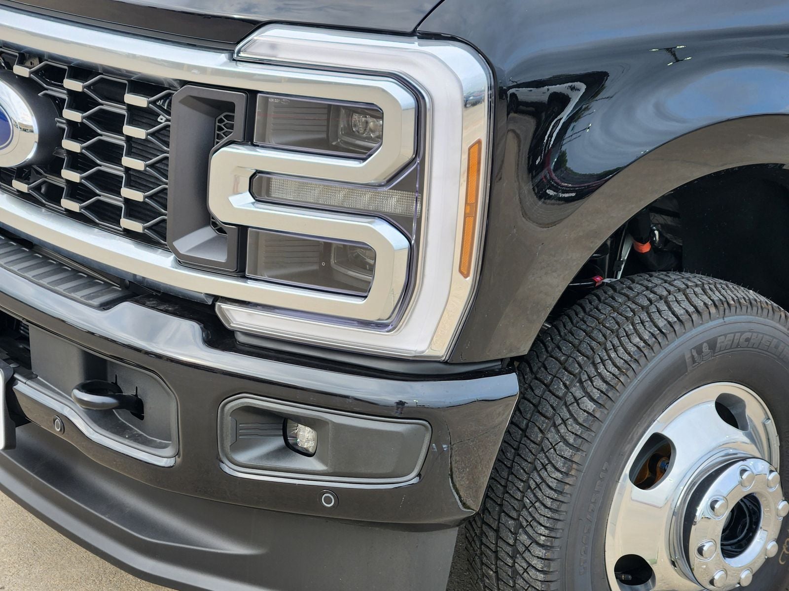 2026 Ford F-350SD Platinum DRW