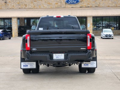 2026 Ford F-350SD Platinum DRW