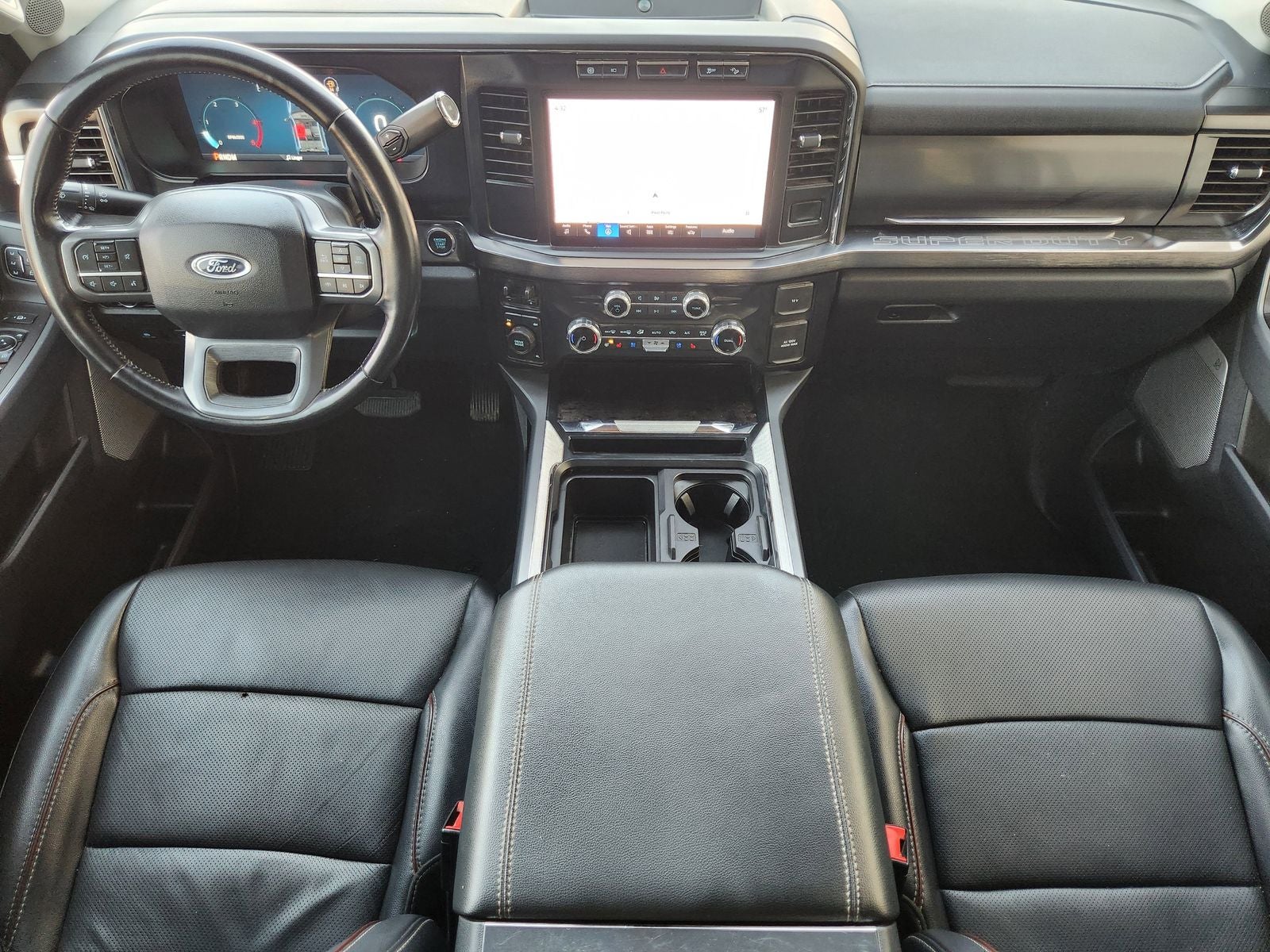 2024 Ford F-350SD Lariat DRW