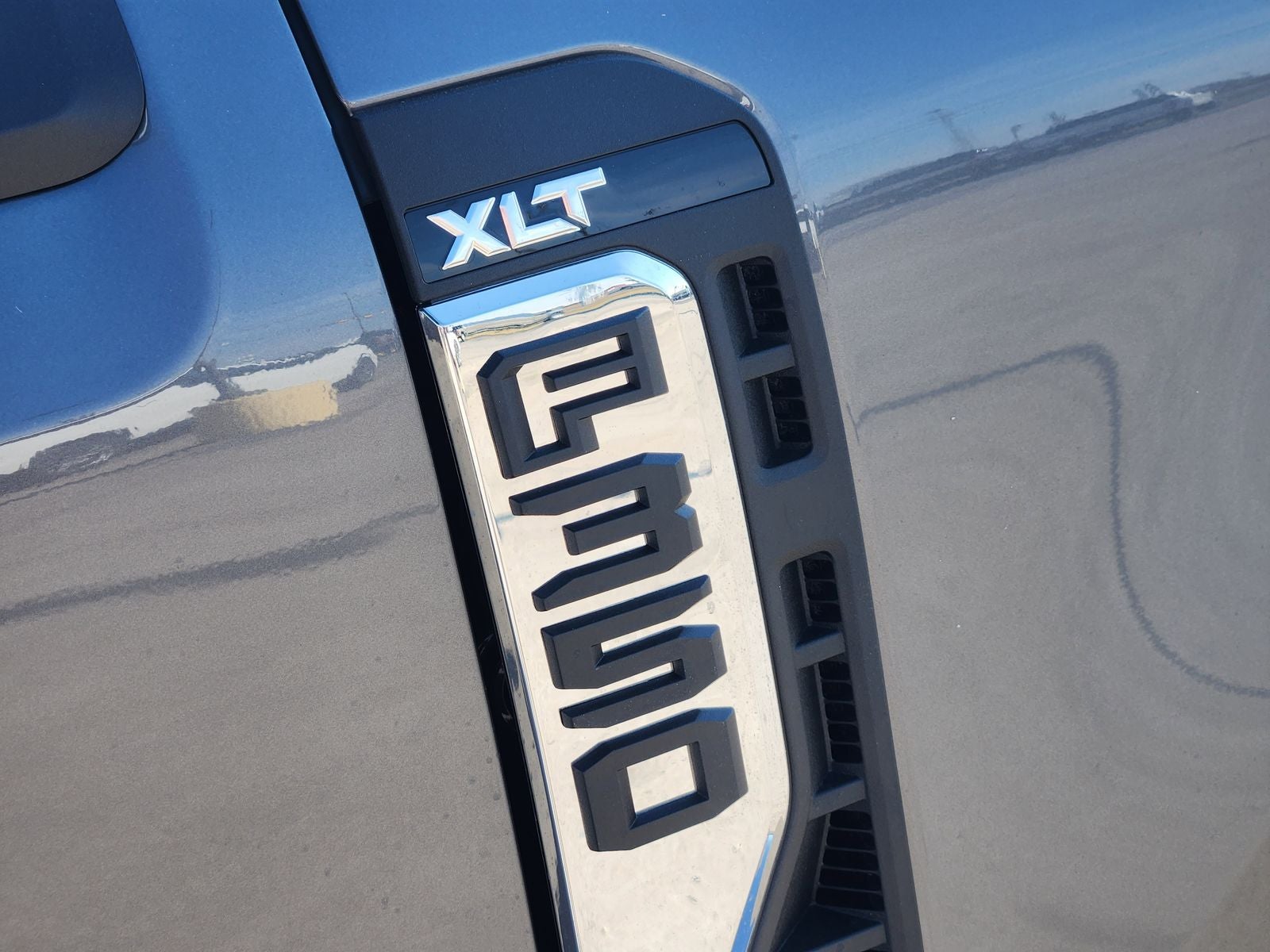 2026 Ford F-350SD XLT DRW