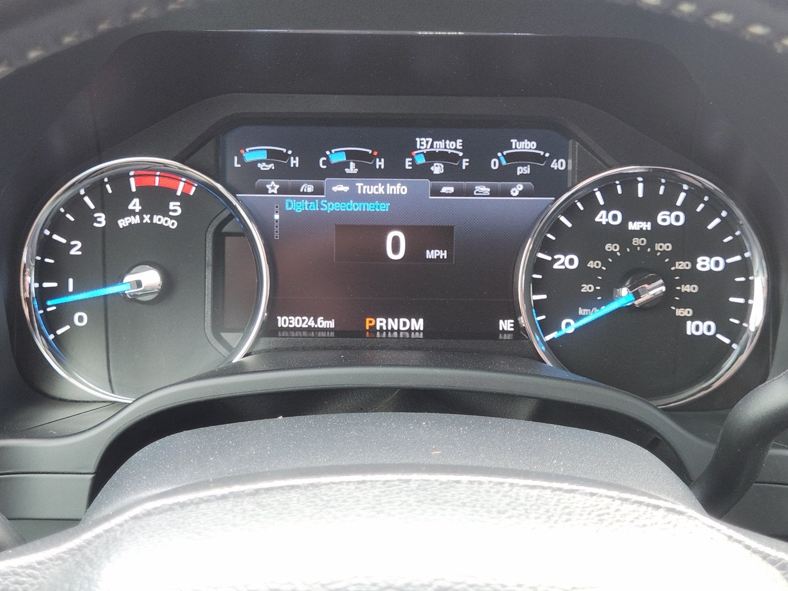 2022 Ford F-350SD Lariat DRW