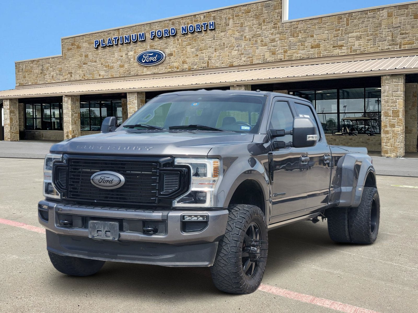 2022 Ford F-350SD Lariat DRW
