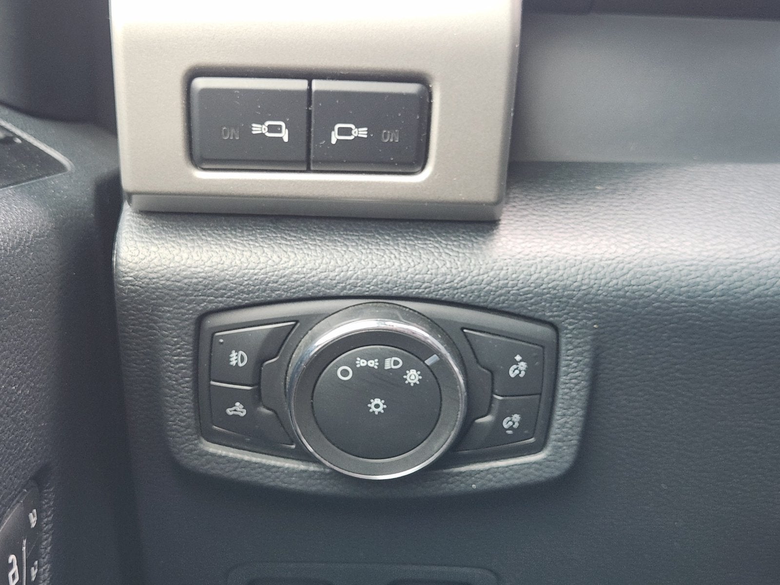 2022 Ford F-350SD Lariat DRW