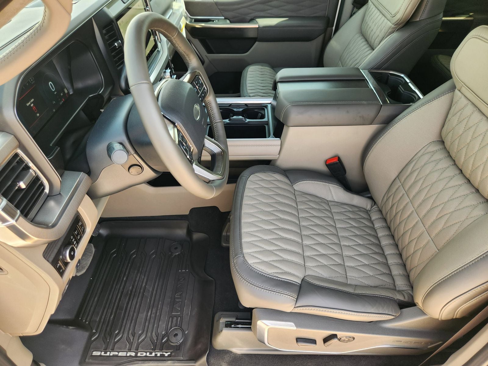 2026 Ford F-450SD Platinum DRW