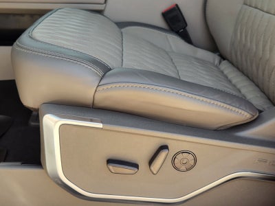 2026 Ford F-450SD Platinum DRW