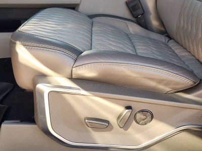 2026 Ford F-450SD Platinum DRW