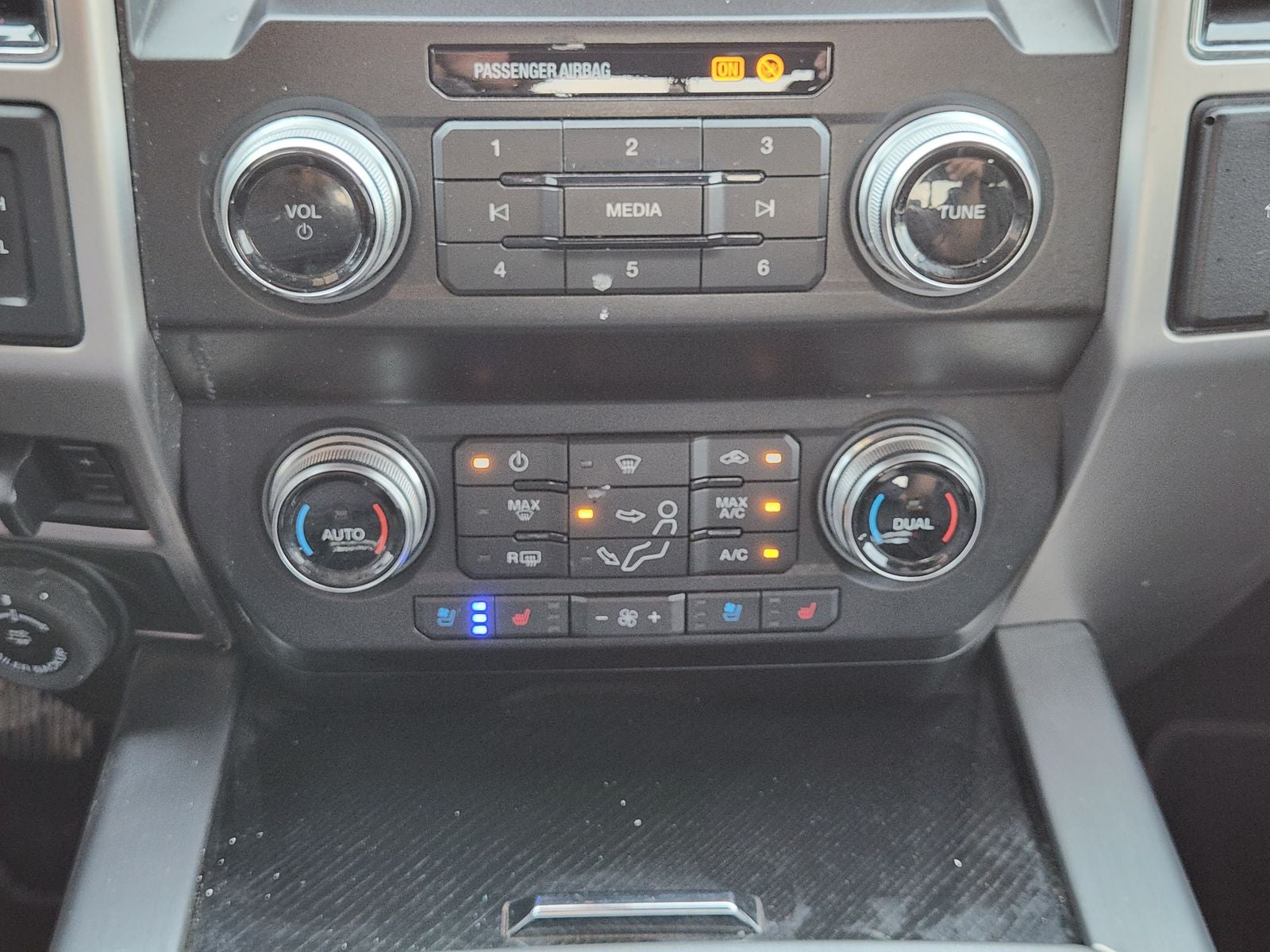 2020 Ford F-450SD Platinum DRW