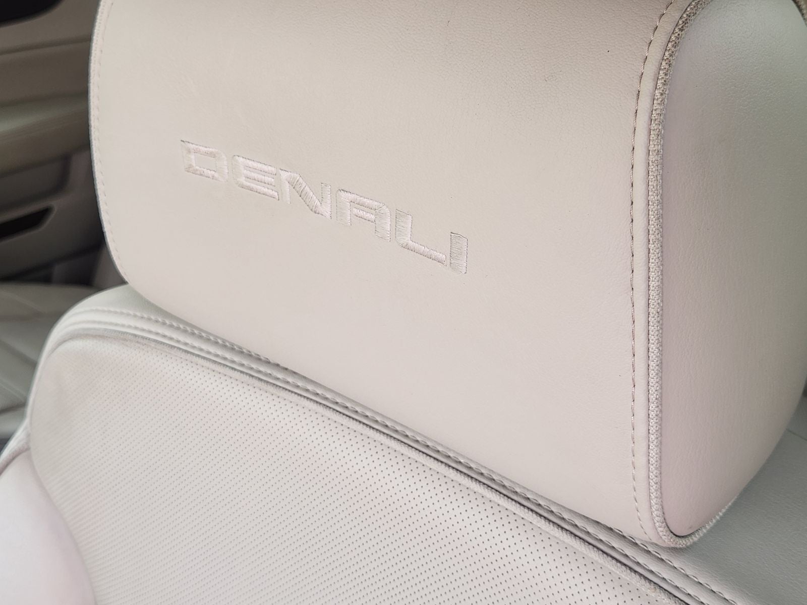 2018 GMC Yukon XL Denali