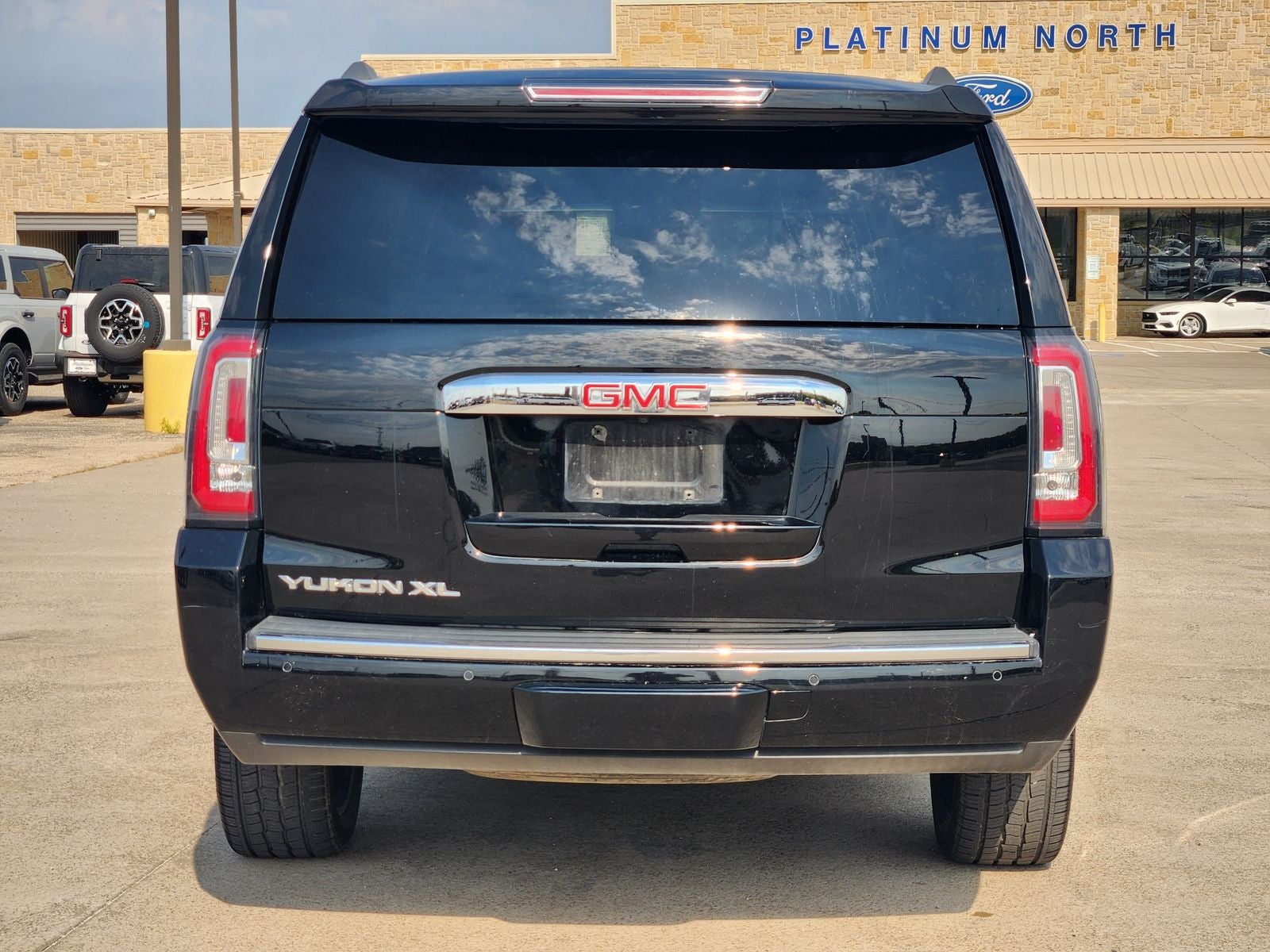 2018 GMC Yukon XL Denali