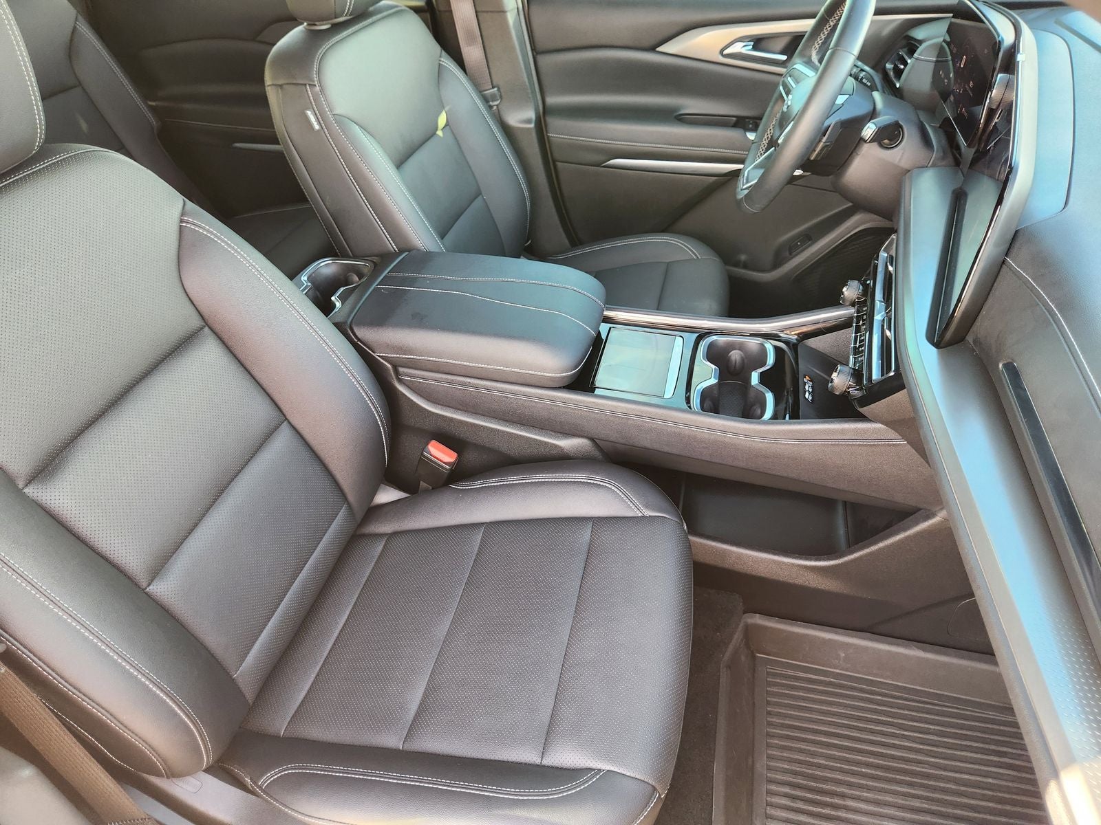 2024 Chevrolet Traverse LT 2LT