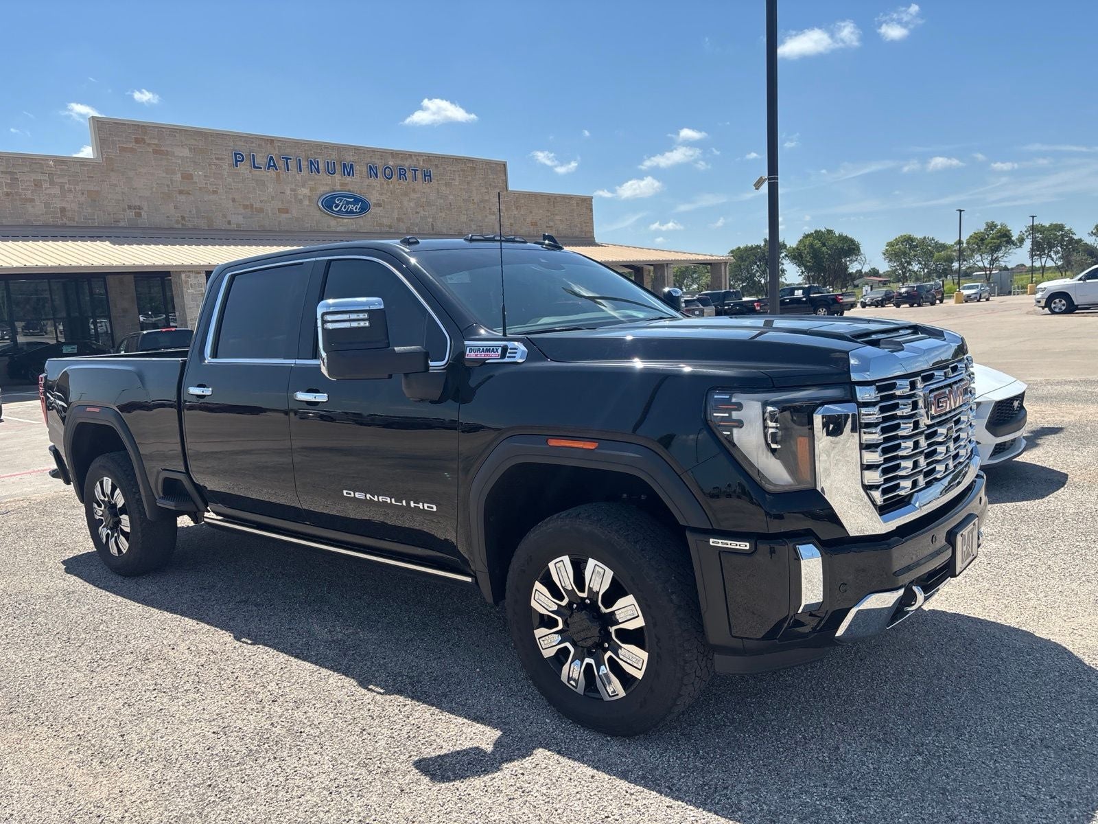 2024 GMC Sierra 2500HD Denali