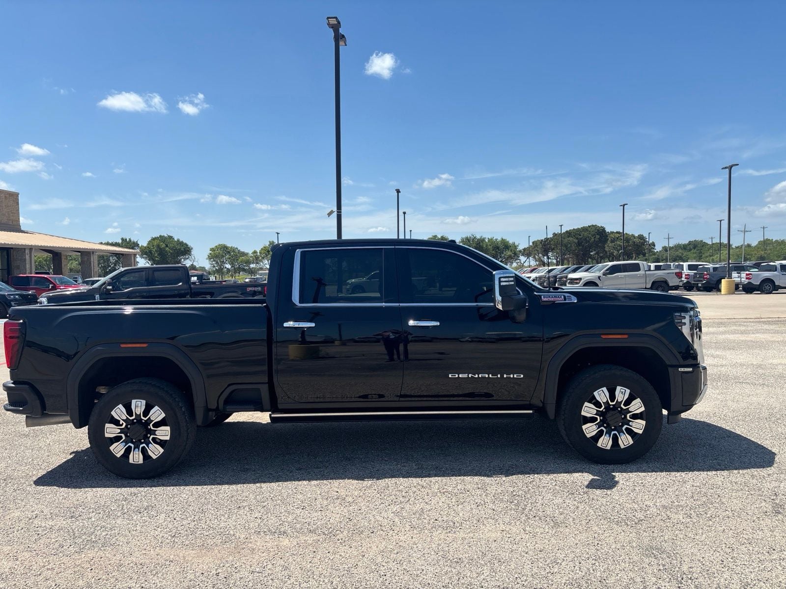 2024 GMC Sierra 2500HD Denali