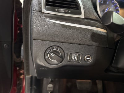 2017 Chrysler 300 Limited