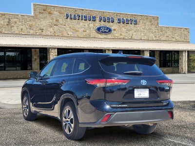 2023 Toyota Highlander Hybrid XLE