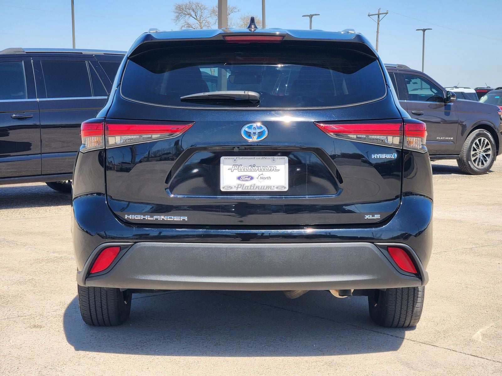 2023 Toyota Highlander Hybrid XLE