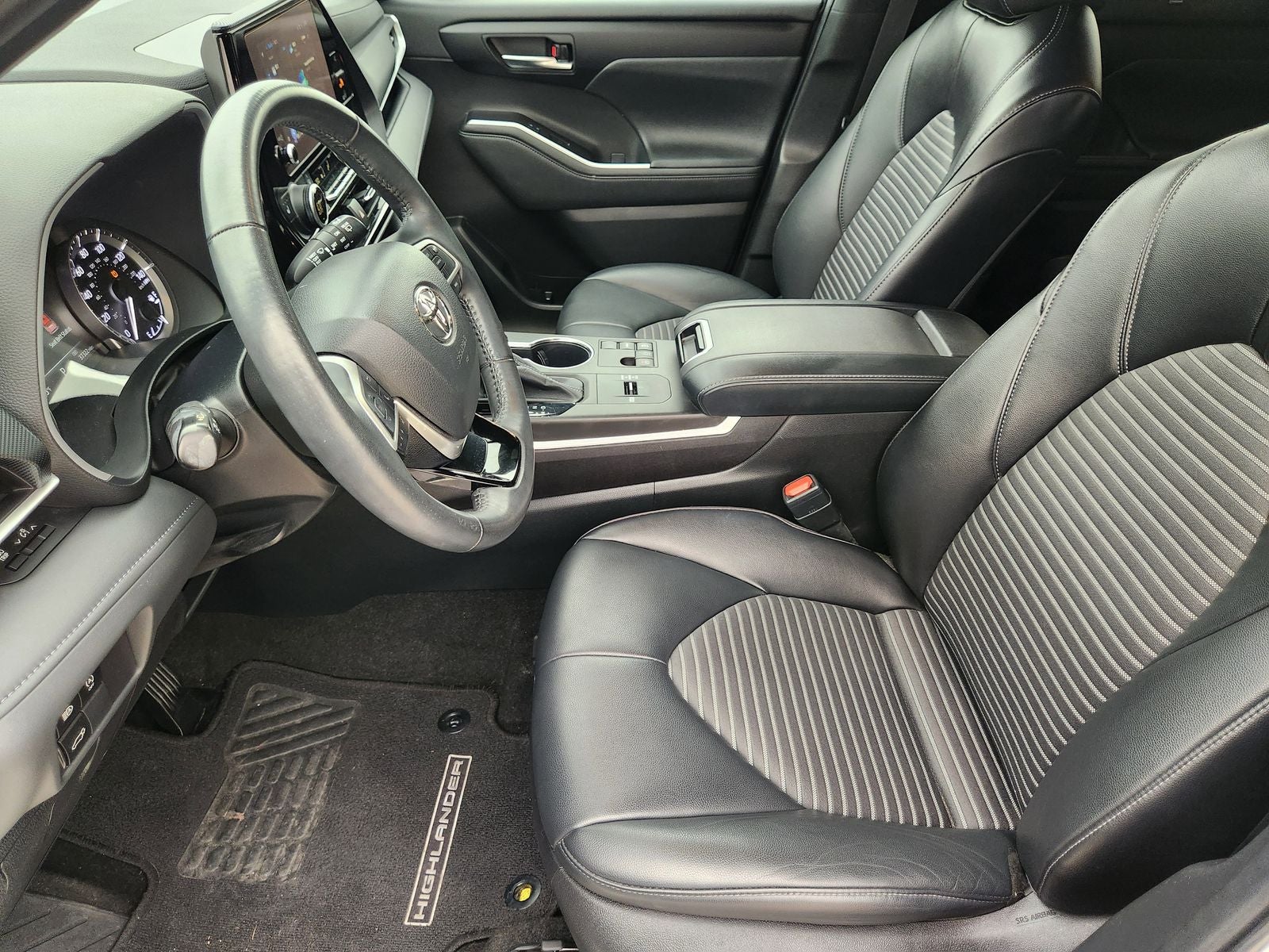 2023 Toyota Highlander XSE