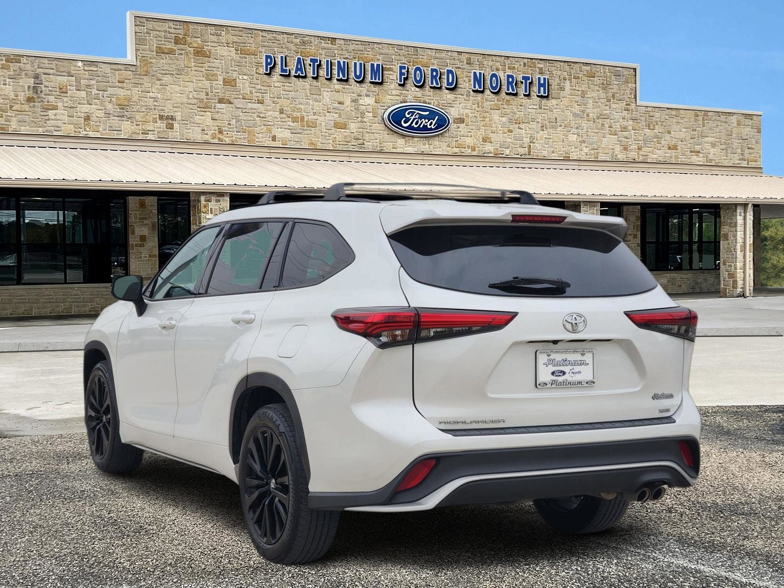 2023 Toyota Highlander XSE