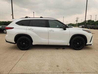 2023 Toyota Highlander XSE