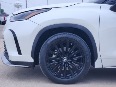 2023 Toyota Highlander XSE