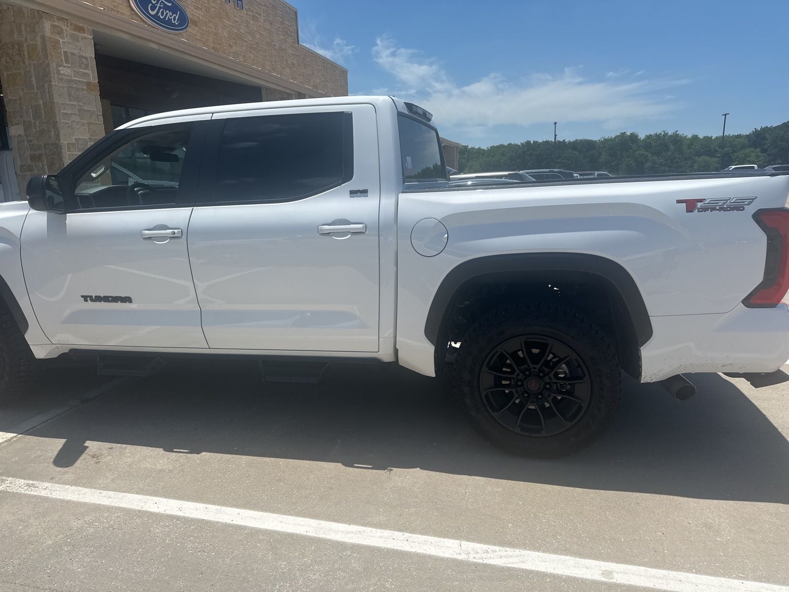 2024 Toyota Tundra SR5