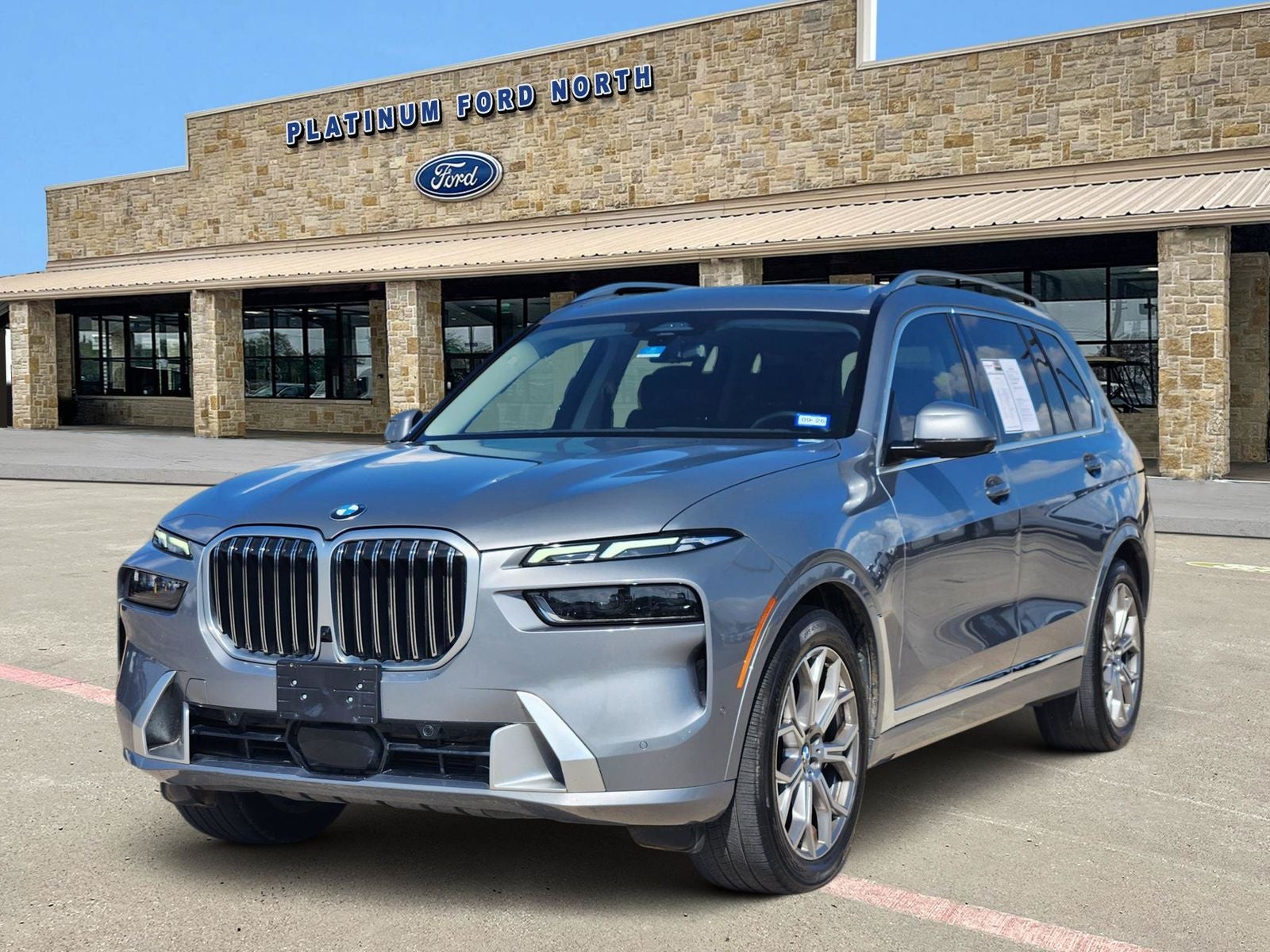 2023 BMW X7 xDrive40i