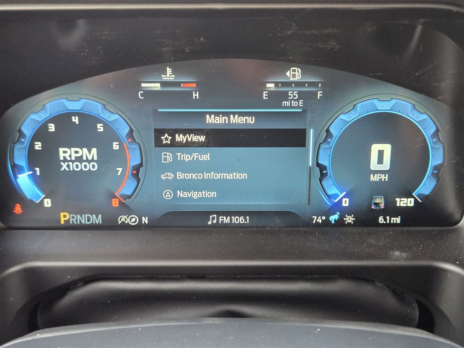 2026 Ford Bronco Outer Banks