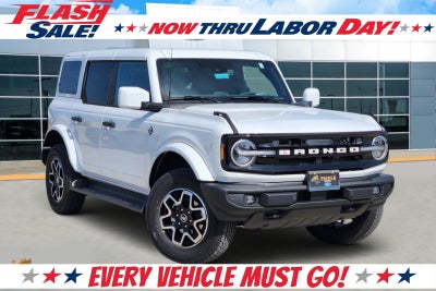 2026 Ford Bronco Outer Banks