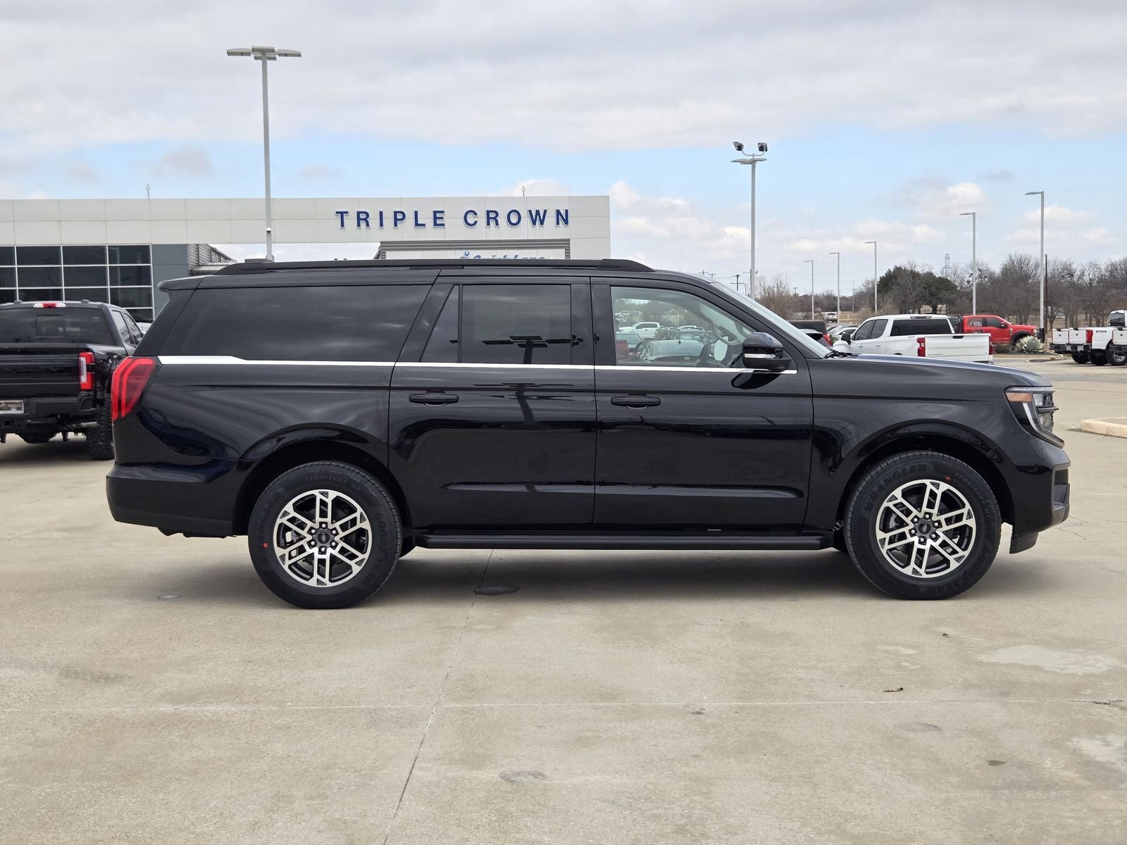 2026 Ford Expedition Max Active