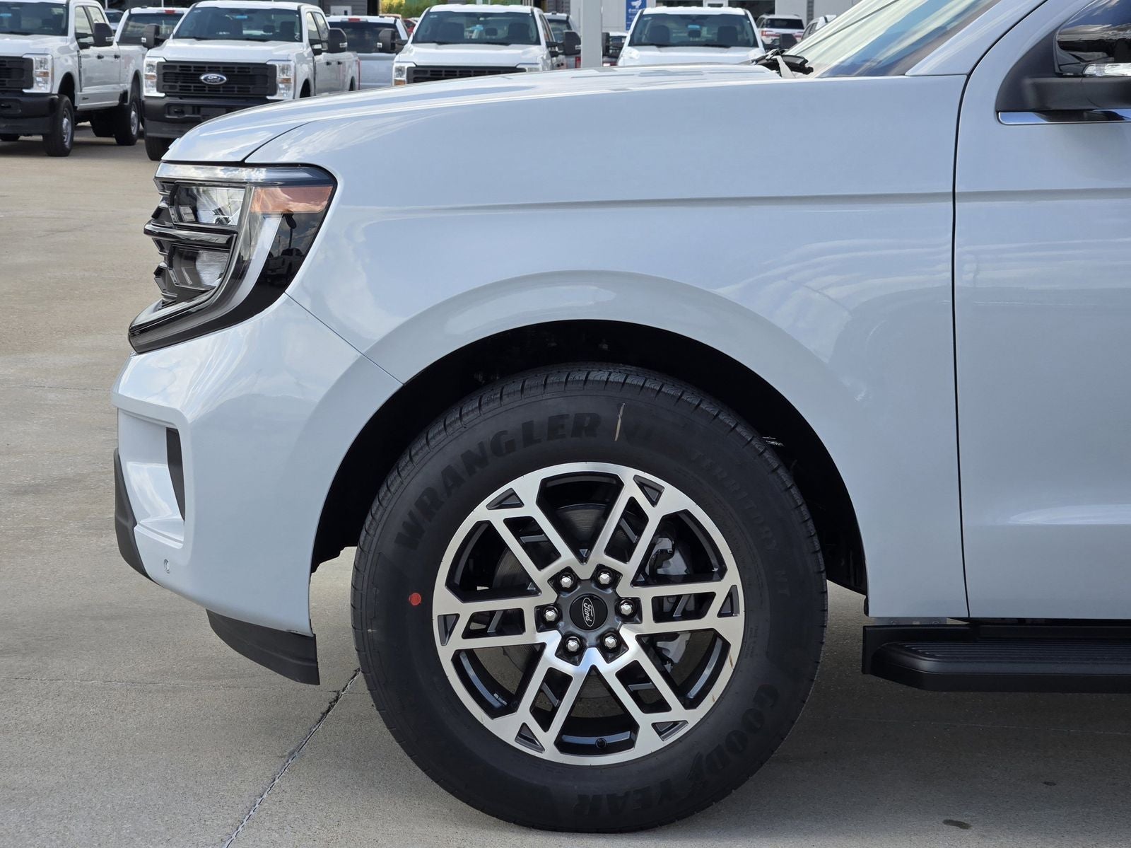 2026 Ford Expedition Max Active