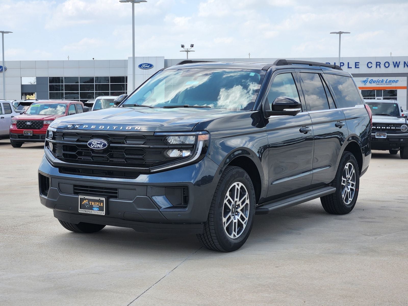 2026 Ford Expedition Active