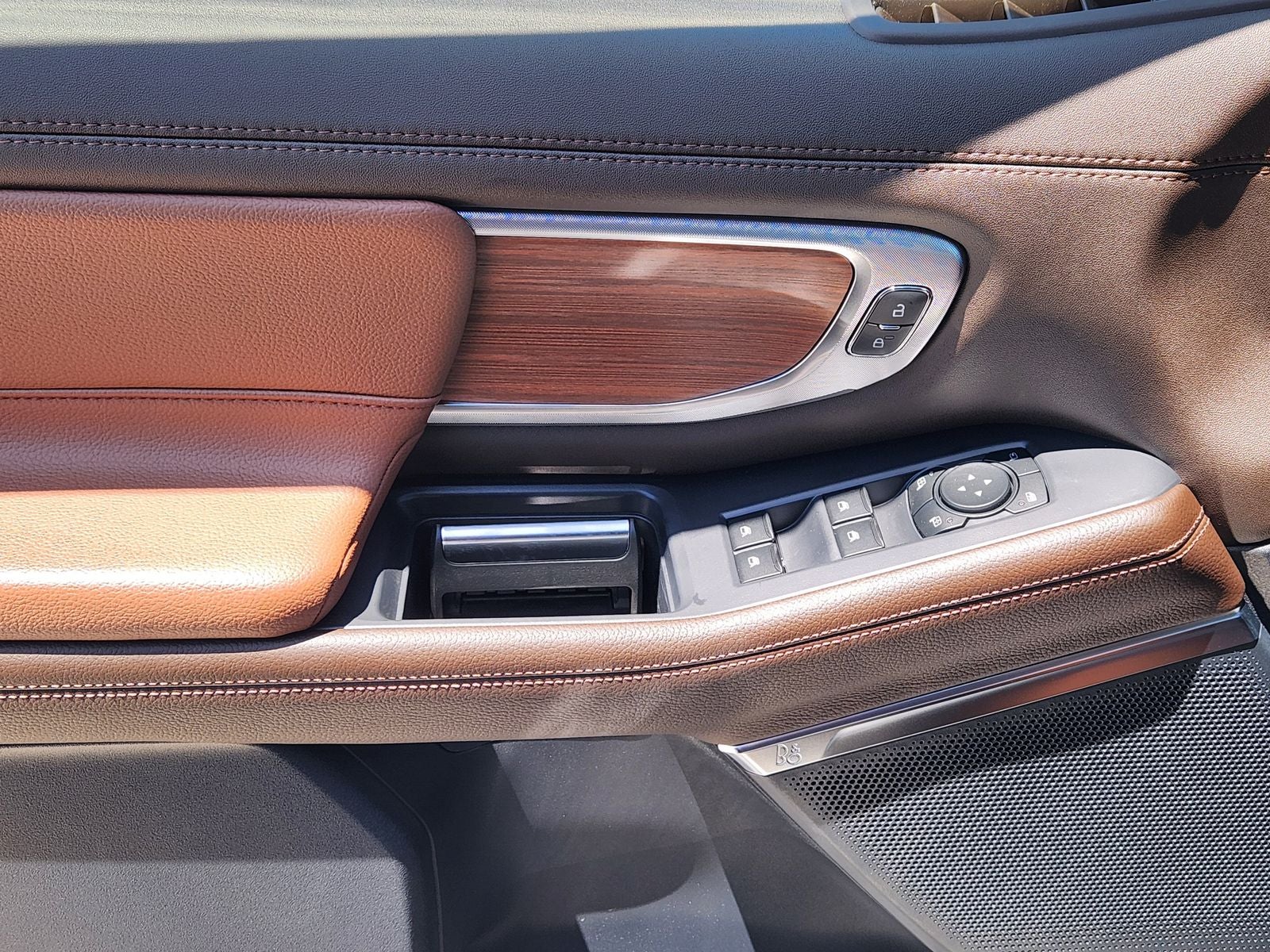 2027 Ford Expedition King Ranch