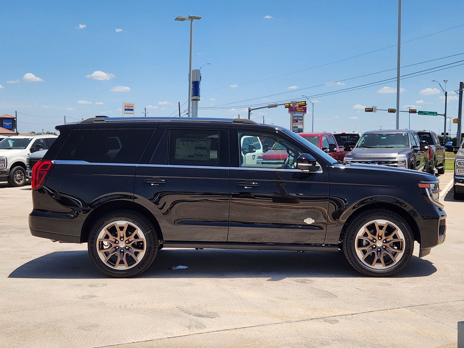 2027 Ford Expedition King Ranch