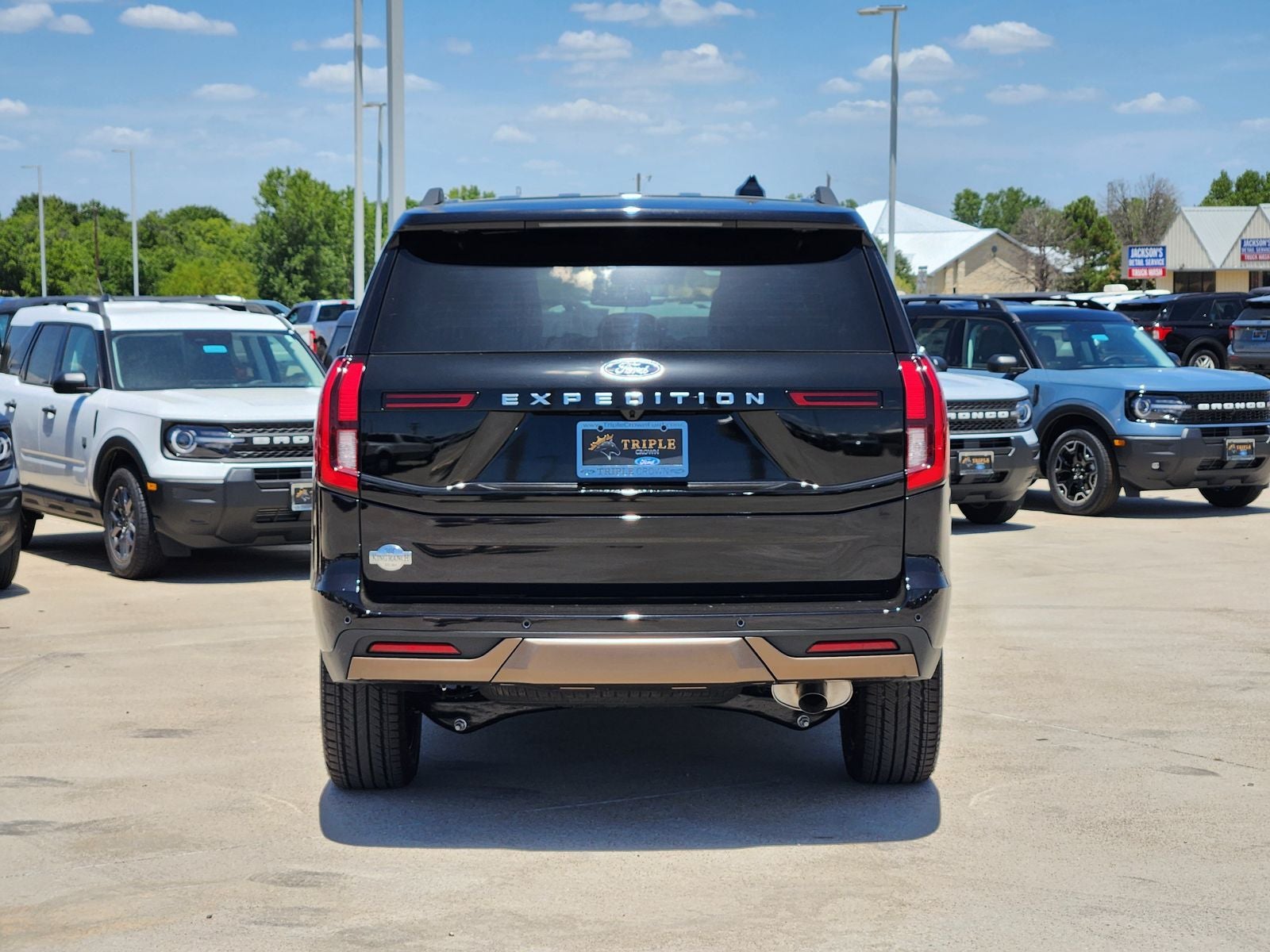 2027 Ford Expedition King Ranch