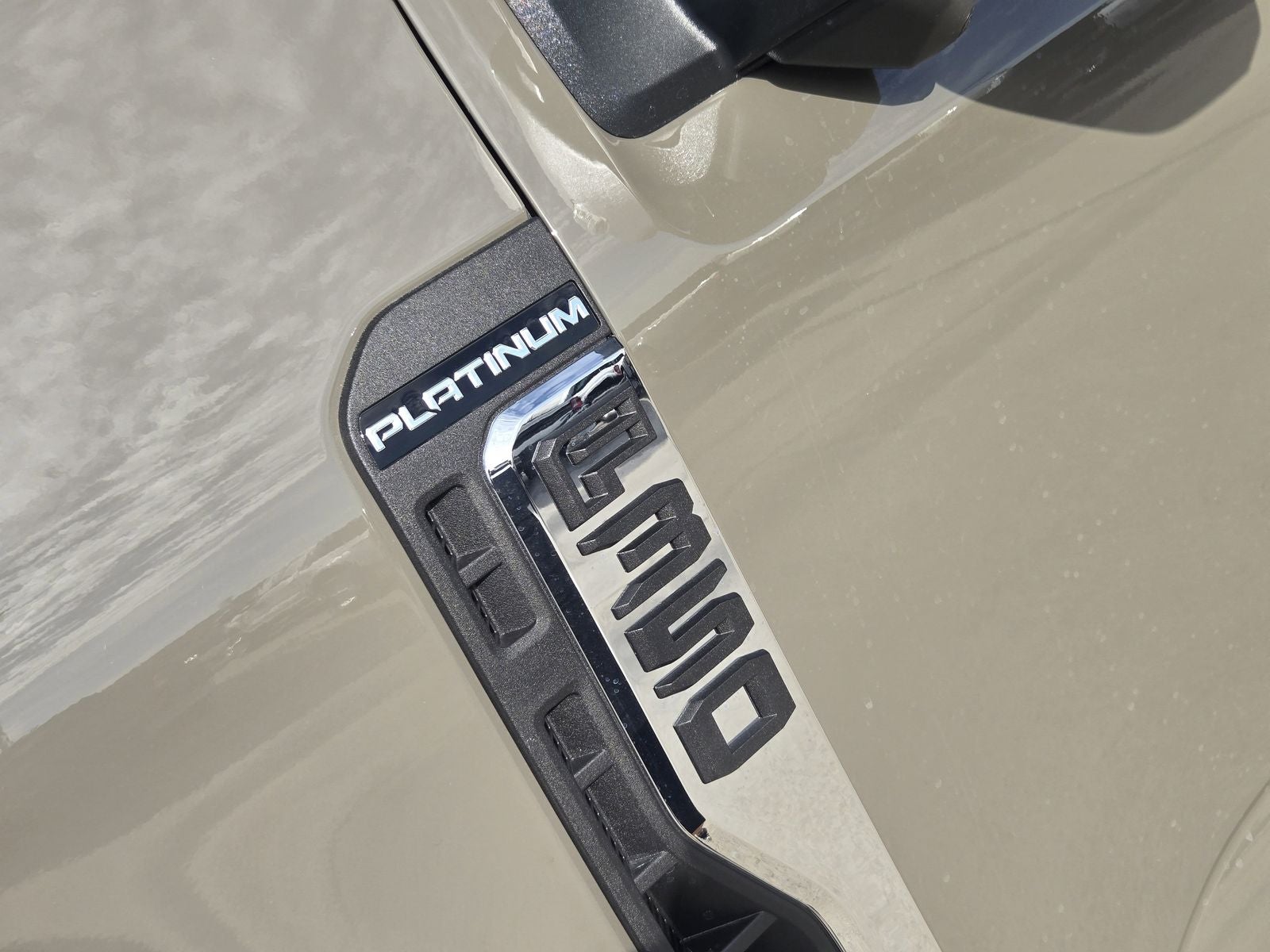 2026 Ford F-350SD Platinum