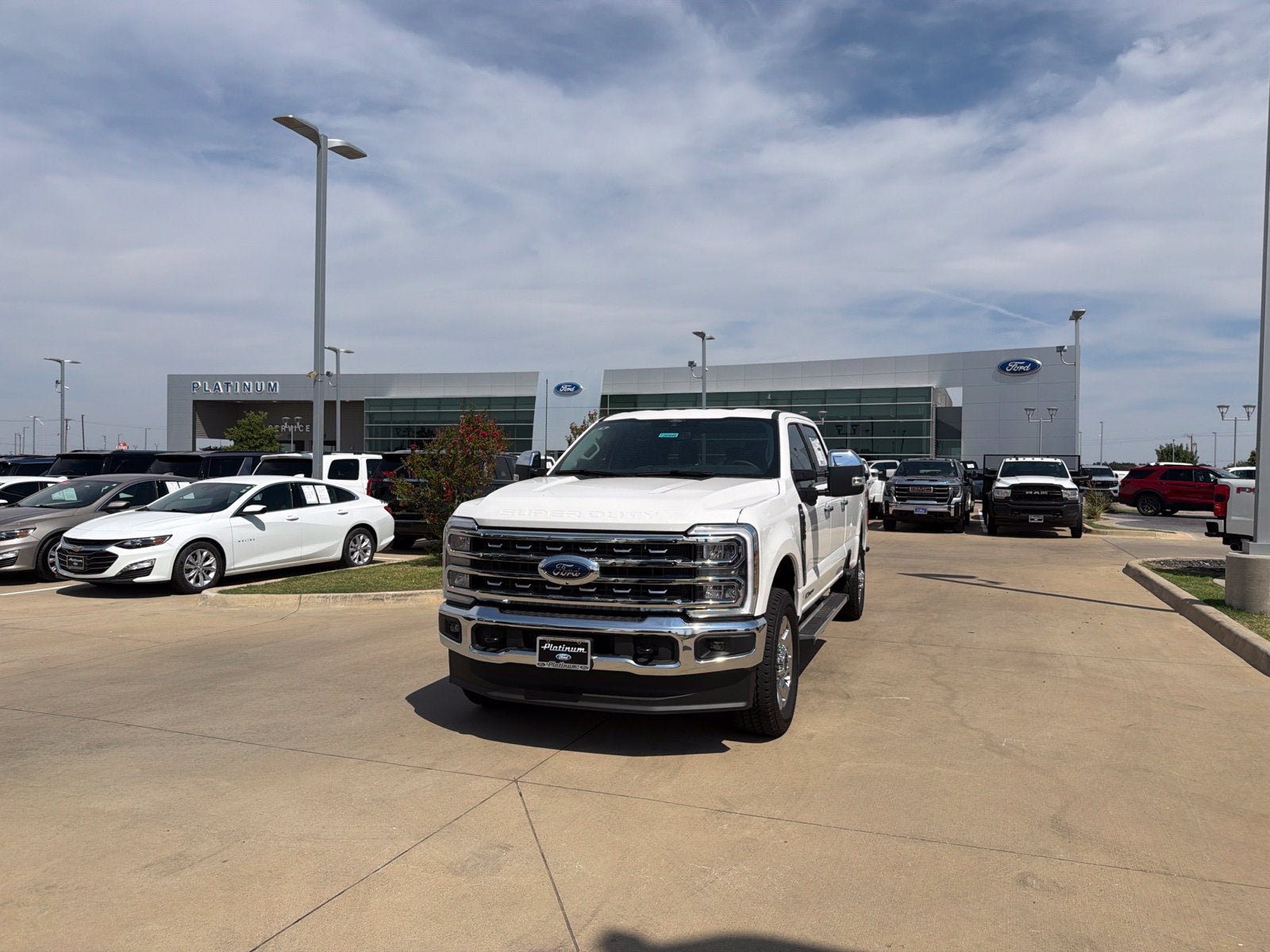 2026 Ford F-350SD Lariat